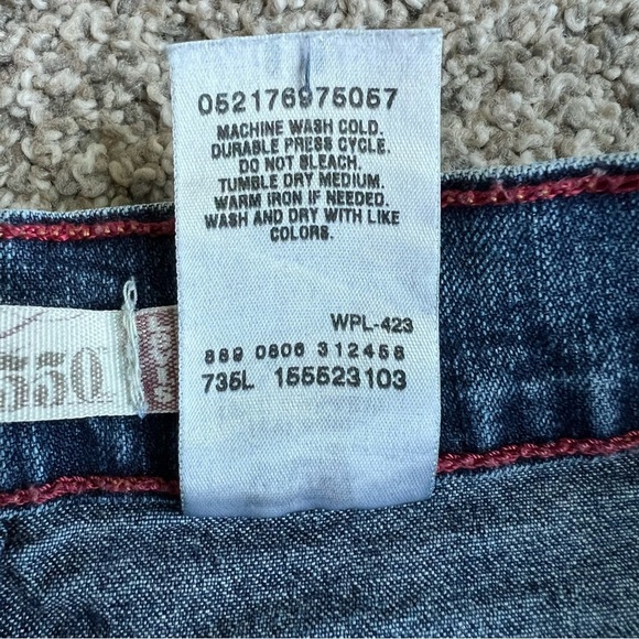 Vintage Levi’s 550 Medium Wash Relaxed Boot Cut Jeans, Size 6 - Picture 6 of 9